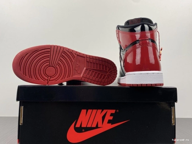 Air OG Bred Patent Jordan High 1 555088-063 0718